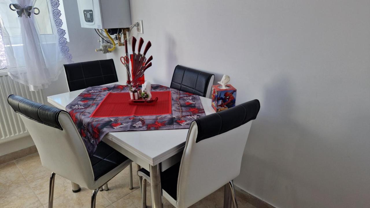 Best Apart Garii- Check In Independent Brasov Exterior photo